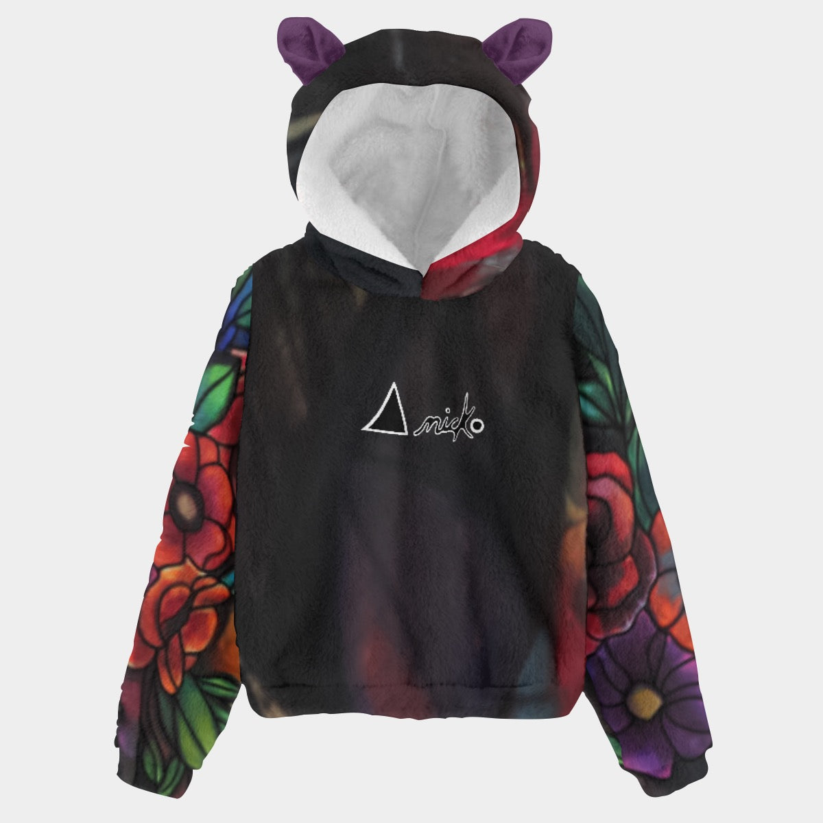 Le ANICKOMINOU avec des fleurs