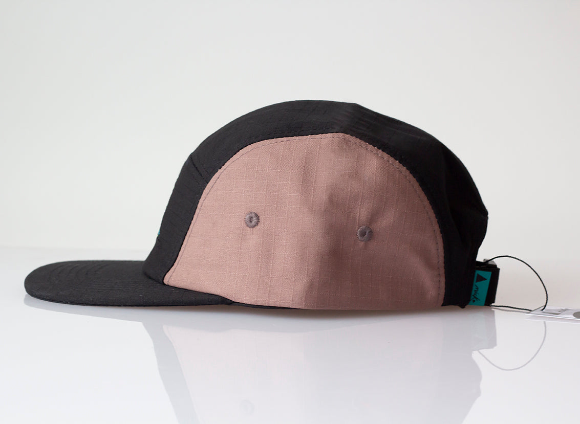 THE ANICKO 5-PANEL CAP - THE ADVENTURER