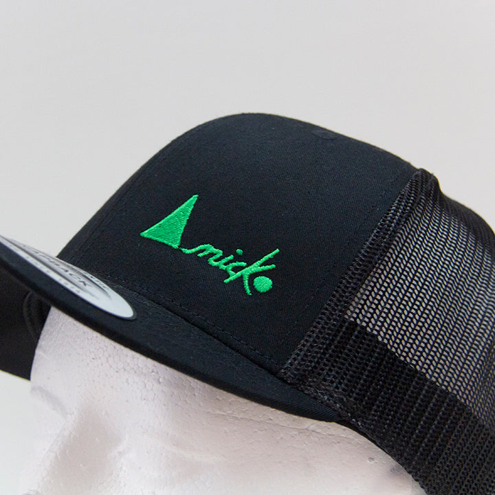 THE TRUCKER CAP WITH GREEN LOGO - SNAPBACK