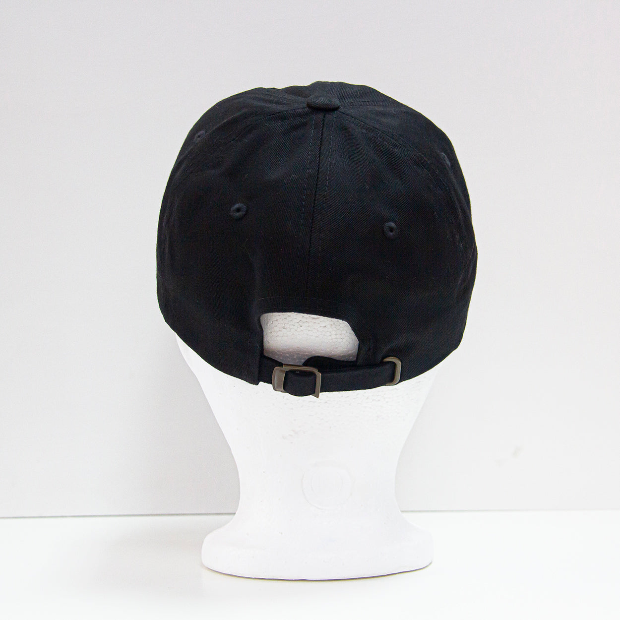 THE ANICKO ADJUSTABLE BASEBALL CAP