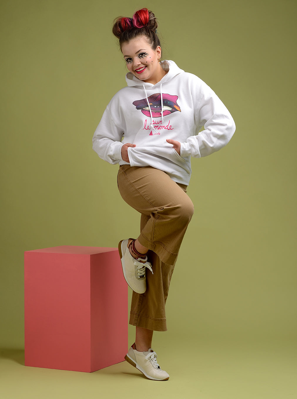 LOOK AT THE PINK WORLD - ANICKO HOODED SWEATSHIRT 